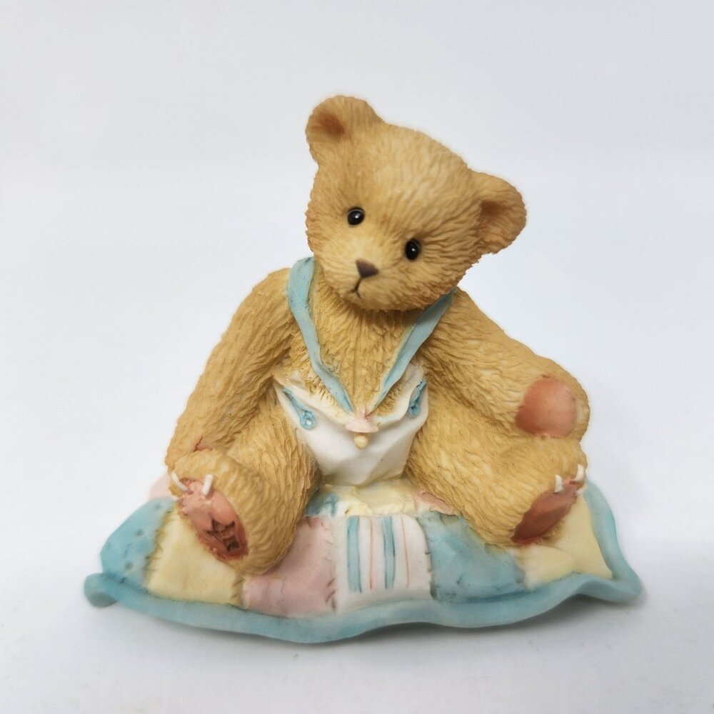 Cherished Teddies "A Gift To Behold" Baby Girl On Quilt Figurine 599352 1997